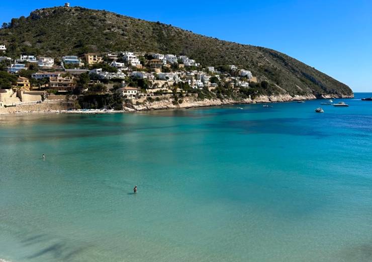 Why British Buyers Are Returning to the Costa Blanca in 2026