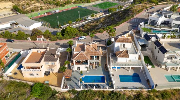 Precios de la Vivienda en la Costa Blanca en 2026: Por Qué 200.000 € Ya No Compran lo Mismo