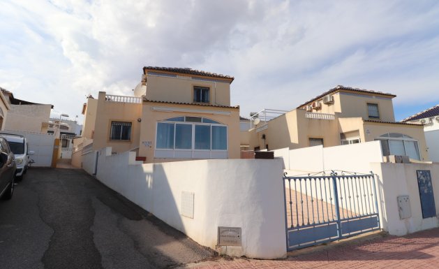 Resale - Detached House / Villa - Orihuela Costa - Los Balcones