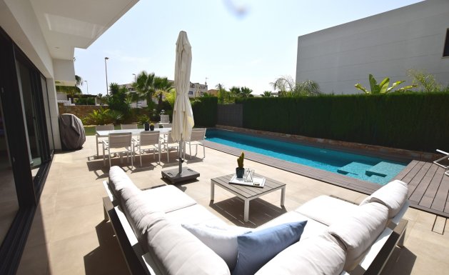 Reventa - Detached House / Villa - Ciudad Quesada - Airstrip