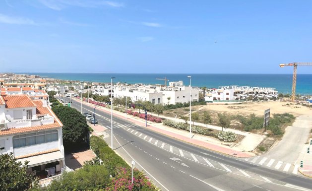 Resale - Apartment - Torrevieja - La Mata