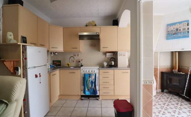 Resale - Chalet - Guardamar del Segura - El Moncayo