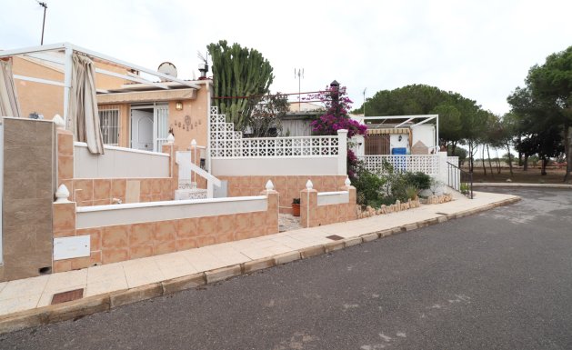 Resale - Chalet - Guardamar del Segura - El Moncayo