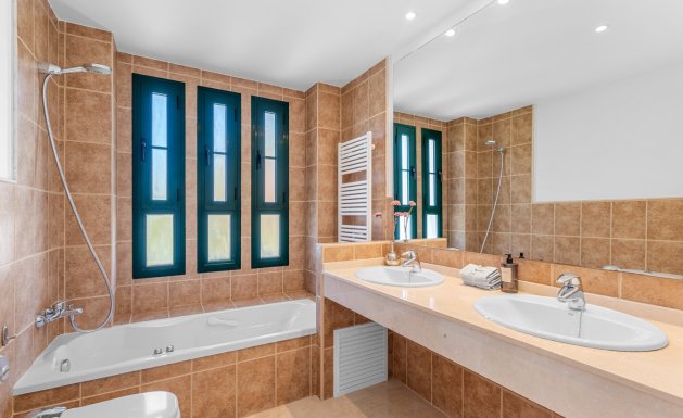 Resale - Apartment - Benidorm - Sierra cortina