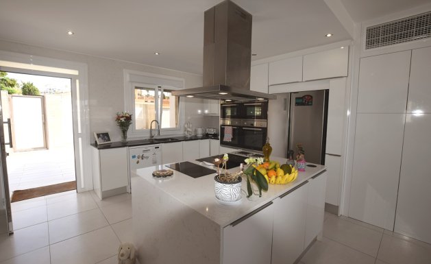 Herverkoop - Detached House / Villa - Ciudad Quesada - Central Quesada