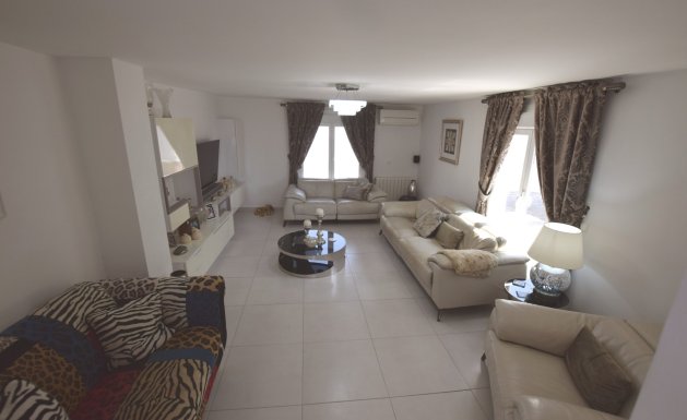 Herverkoop - Detached House / Villa - Ciudad Quesada - Central Quesada