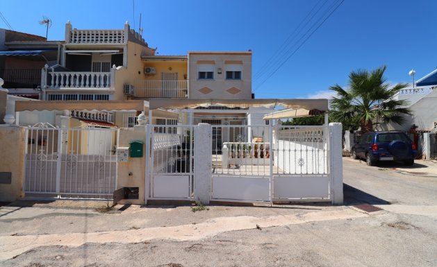 Herverkoop - Semi Detached - Torrevieja - Torretas