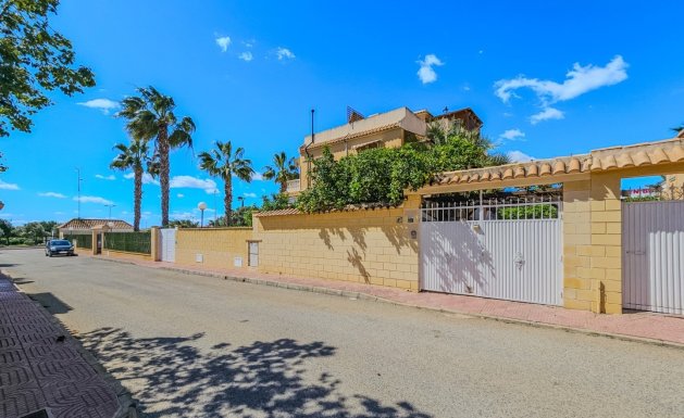Herverkoop - Quad Villa - Ciudad Quesada - Lo Marabu