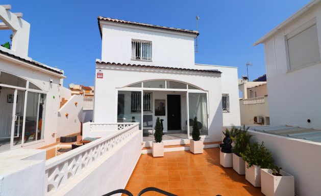 Herverkoop - Detached House / Villa - Orihuela Costa - Los Balcones