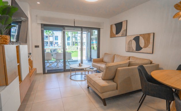 Resale - Apartment - Guardamar del Segura - El Raso