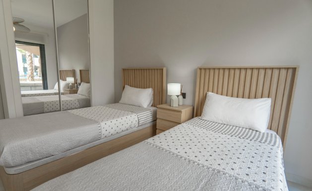 Resale - Apartment - Guardamar del Segura - El Raso