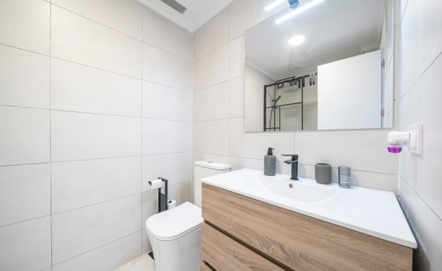 Herverkoop - Apartment - Orihuela Costa - Punta Prima