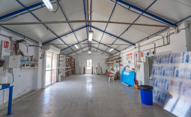 Resale - Commercial space - Daya Vieja