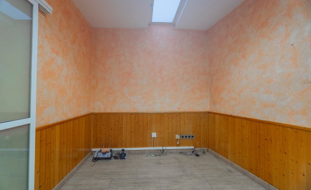 Resale - Commercial space - Daya Vieja