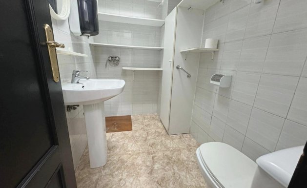 Resale - Commercial - Guardamar del Segura - Centro