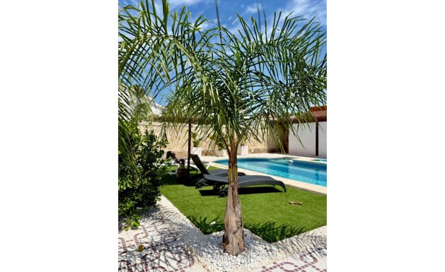 Resale - Villa / Detached - Ciudad Quesada - Quesada Center