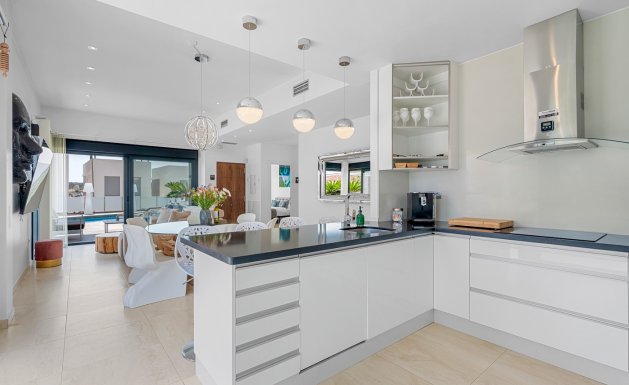 Resale - Villa - Orihuela Costa - Villamartín