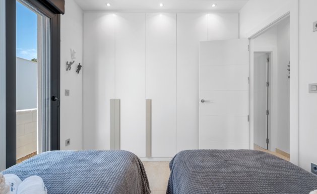 Resale - Villa - Orihuela Costa - Villamartín