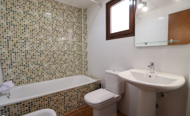 Resale - Semi Detached Villa - Algorfa - La Finca Golf Resort