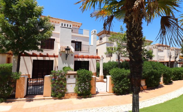 Resale - Semi Detached Villa - Algorfa - La Finca Golf Resort