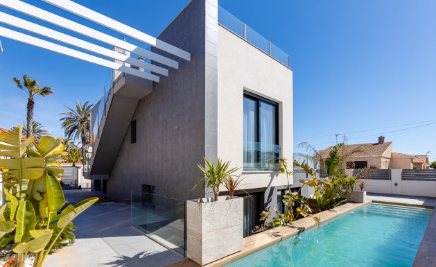 New Build - Detached House / Villa - La Mata
