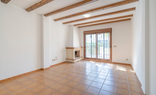 Resale - Chalet - Algorfa