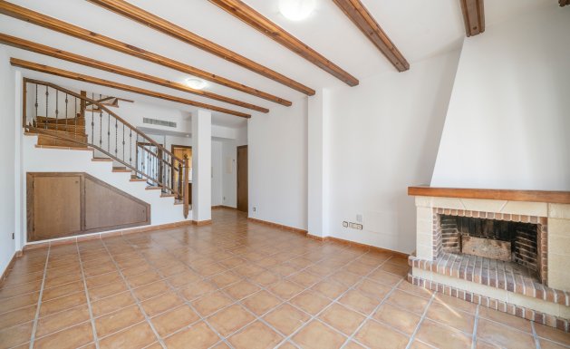 Resale - Chalet - Algorfa