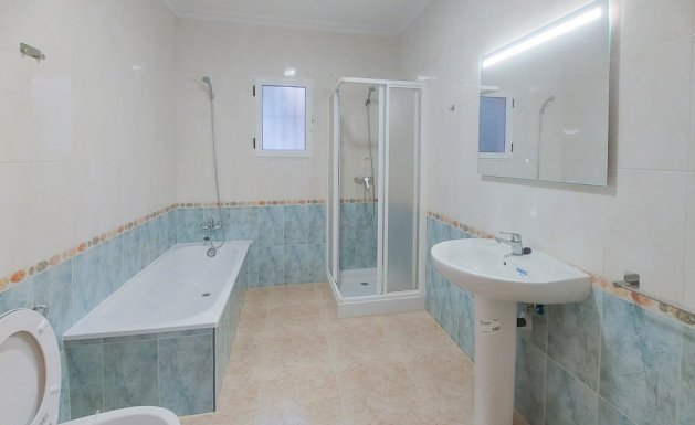 Resale - Villa - Algorfa