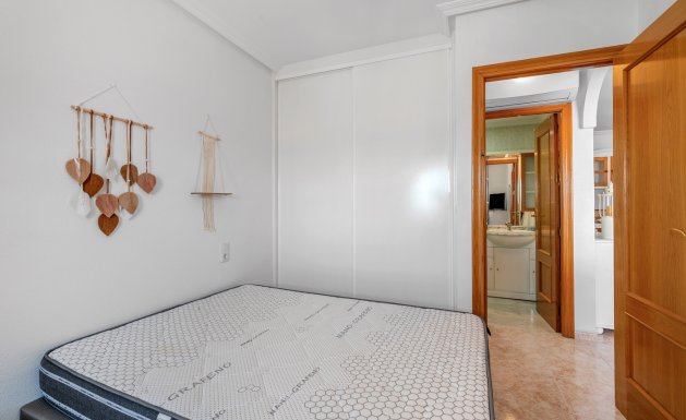 Resale - Apartment - Santa Pola