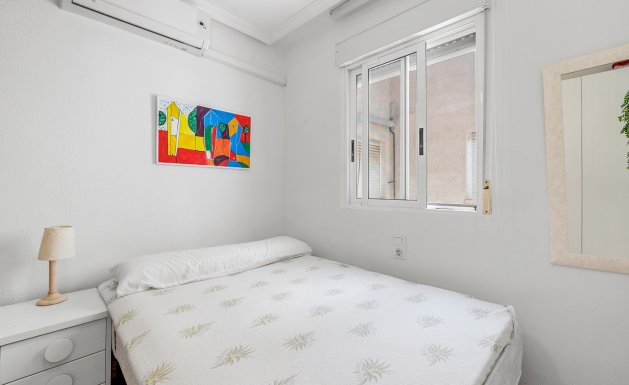 Resale - Apartment - Santa Pola
