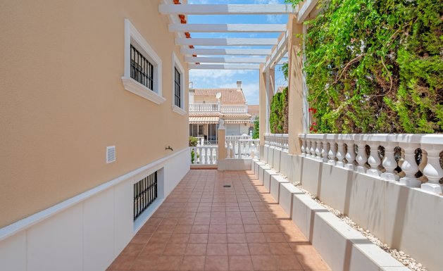 Reventa - Villa - Torrevieja
