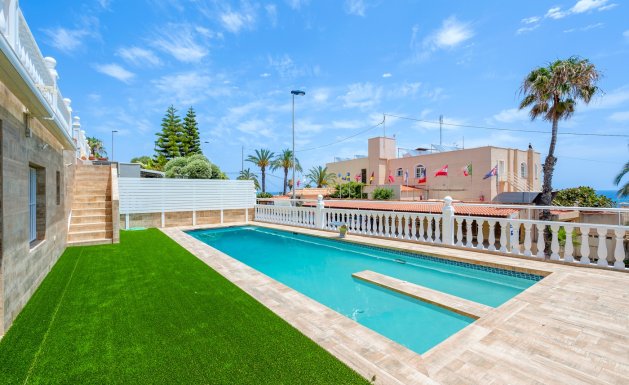 Reventa - Villa - Torrevieja