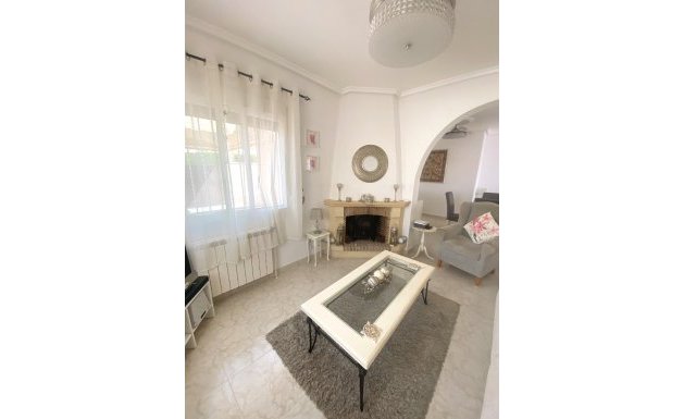 Reventa - Villa - Ciudad Quesada - Doña Pepa