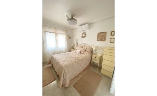Reventa - Villa - Ciudad Quesada - Doña Pepa