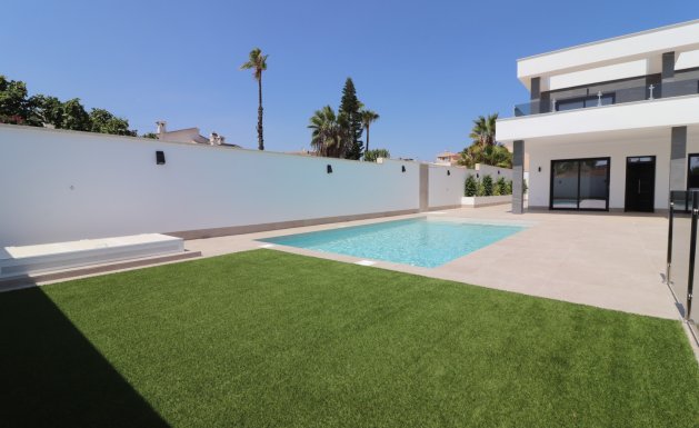 Resale - Detached House / Villa - Ciudad Quesada - Ciudad Quesada - Town