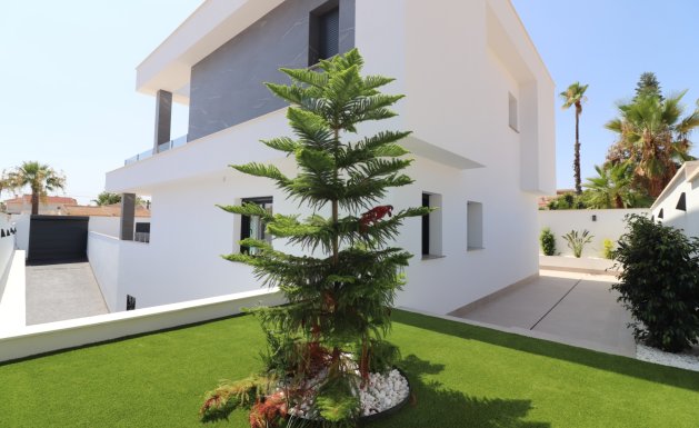 Resale - Detached House / Villa - Ciudad Quesada - Ciudad Quesada - Town