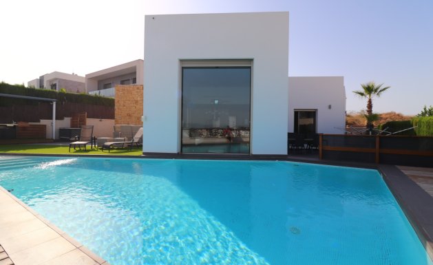 Herverkoop - Detached House / Villa - Benimar - Benimar III