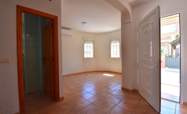 Herverkoop - Detached House / Villa - Orihuela Costa - Playa Flamenca