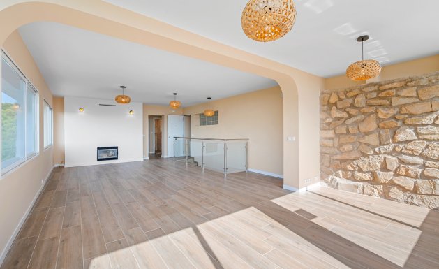 Resale - Villa - Alicante - La Nucía