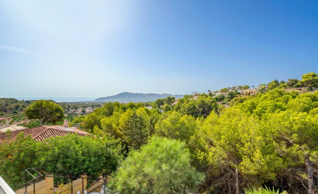 Resale - Villa - Alicante - La Nucía