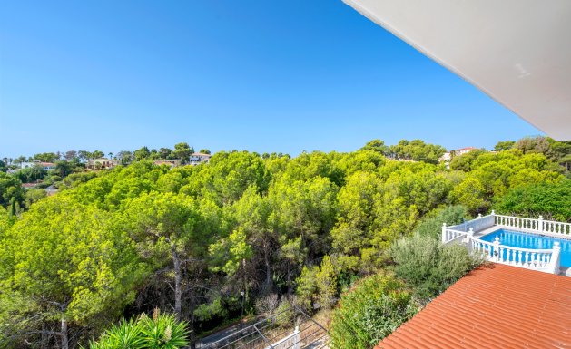 Resale - Villa - Alicante - La Nucía