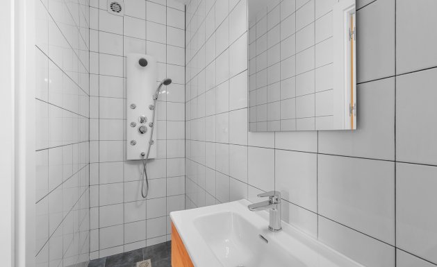 Resale - Villa - Alicante - La Nucía