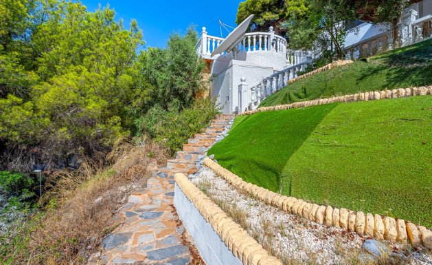 Resale - Villa - Alicante - La Nucía