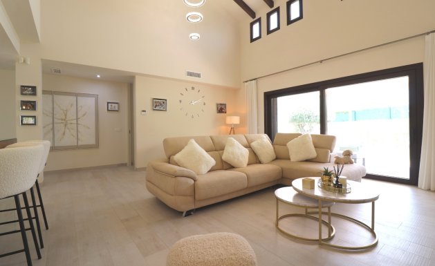 Resale - Detached House / Villa - Algorfa - La Finca Golf Resort