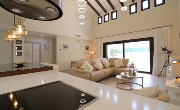 Resale - Detached House / Villa - Algorfa - La Finca Golf Resort