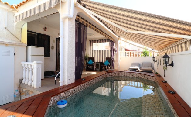 Resale - Detached House / Villa - Orihuela Costa - La Florida