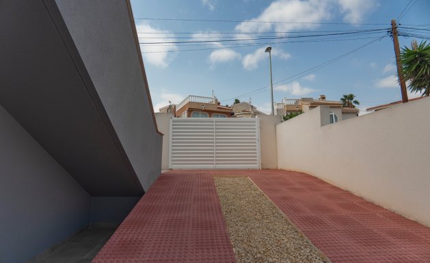 Resale - Detached House / Villa - Ciudad Quesada - La  Marquesa Golf