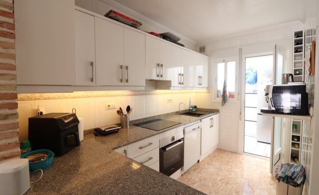 Resale - Detached House / Villa - Guardamar del Segura - El Raso