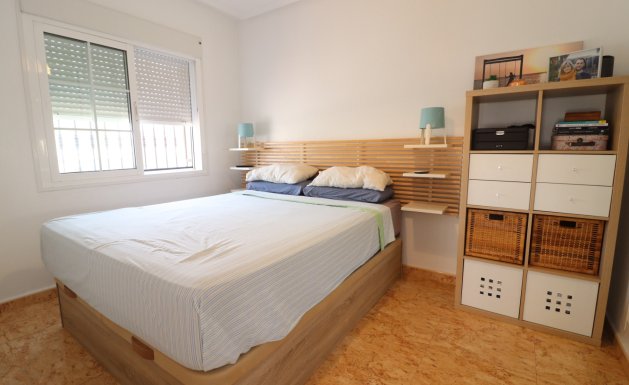 Resale - Detached House / Villa - Guardamar del Segura - El Raso