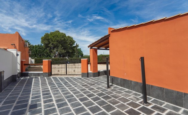 Herverkoop - Detached House / Villa - Las Heredades - Heredades